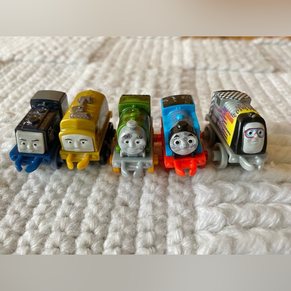 Thomas & Friends Mini Trains - Picture 6 of 8